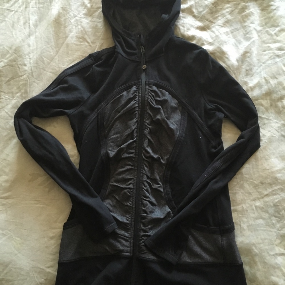 Lululemon zip up jacket